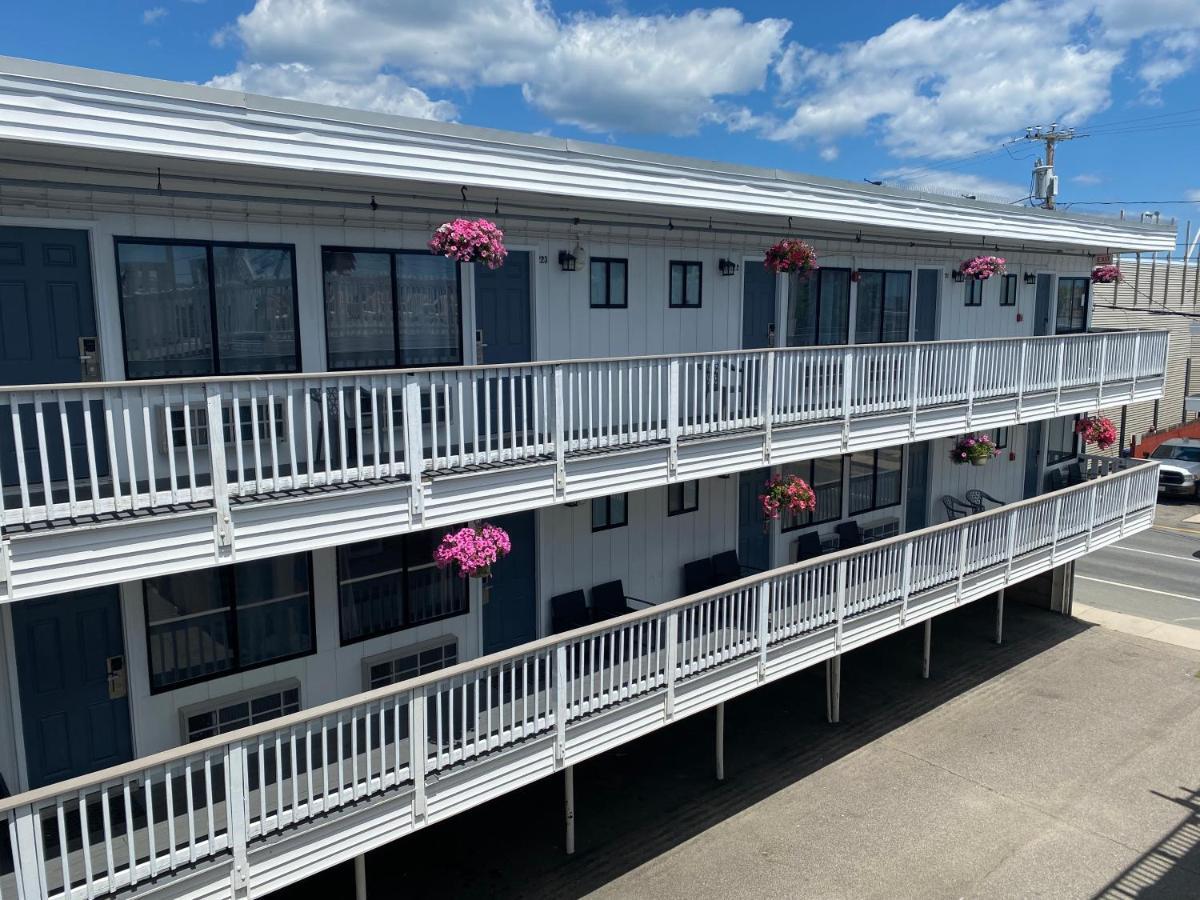 Ways Motel هامبتون المظهر الخارجي الصورة
